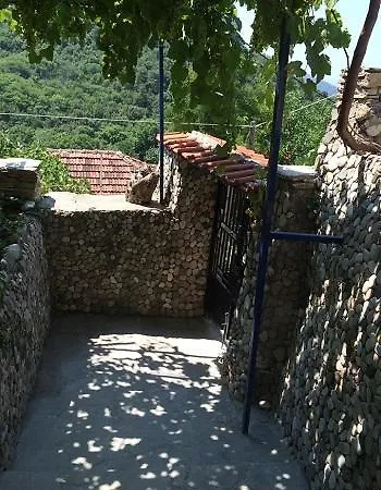 To Valsamo Limenas (Thasos)
